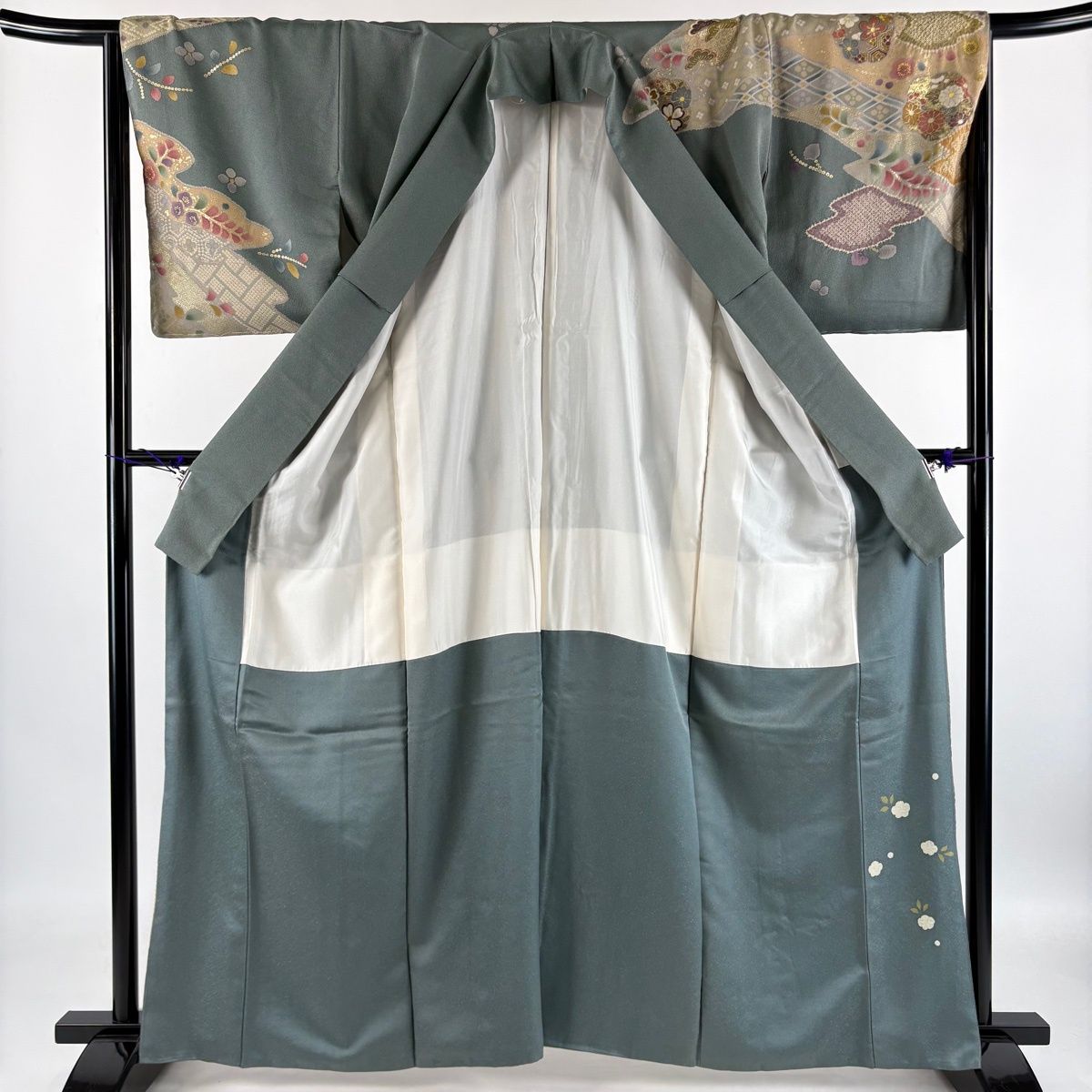 訪問着 身丈163cm 裄丈66cm M 袷 梅 菊 金糸 金彩 灰緑 正絹 名品 【中古】 訪問着 身丈163cm 裄丈66cm M 袷 梅 菊 金糸 金彩 灰緑 正絹 名品 【中古】