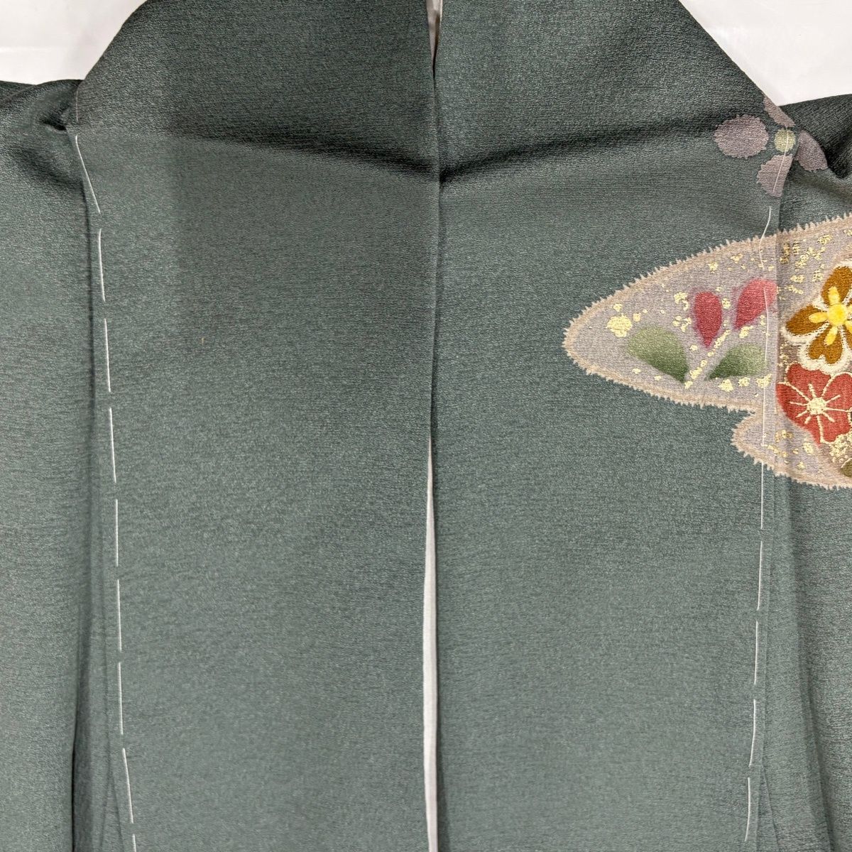 訪問着 身丈163cm 裄丈66cm M 袷 梅 菊 金糸 金彩 灰緑 正絹 名品 【中古】 訪問着 身丈163cm 裄丈66cm M 袷 梅 菊 金糸 金彩 灰緑 正絹 名品 【中古】