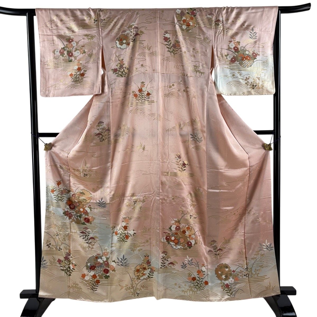 訪問着 身丈162.5cm 裄丈64cm M 袷 雪輪 草花 刺繍 金彩 薄ピンク 正絹 秀品 【中古】