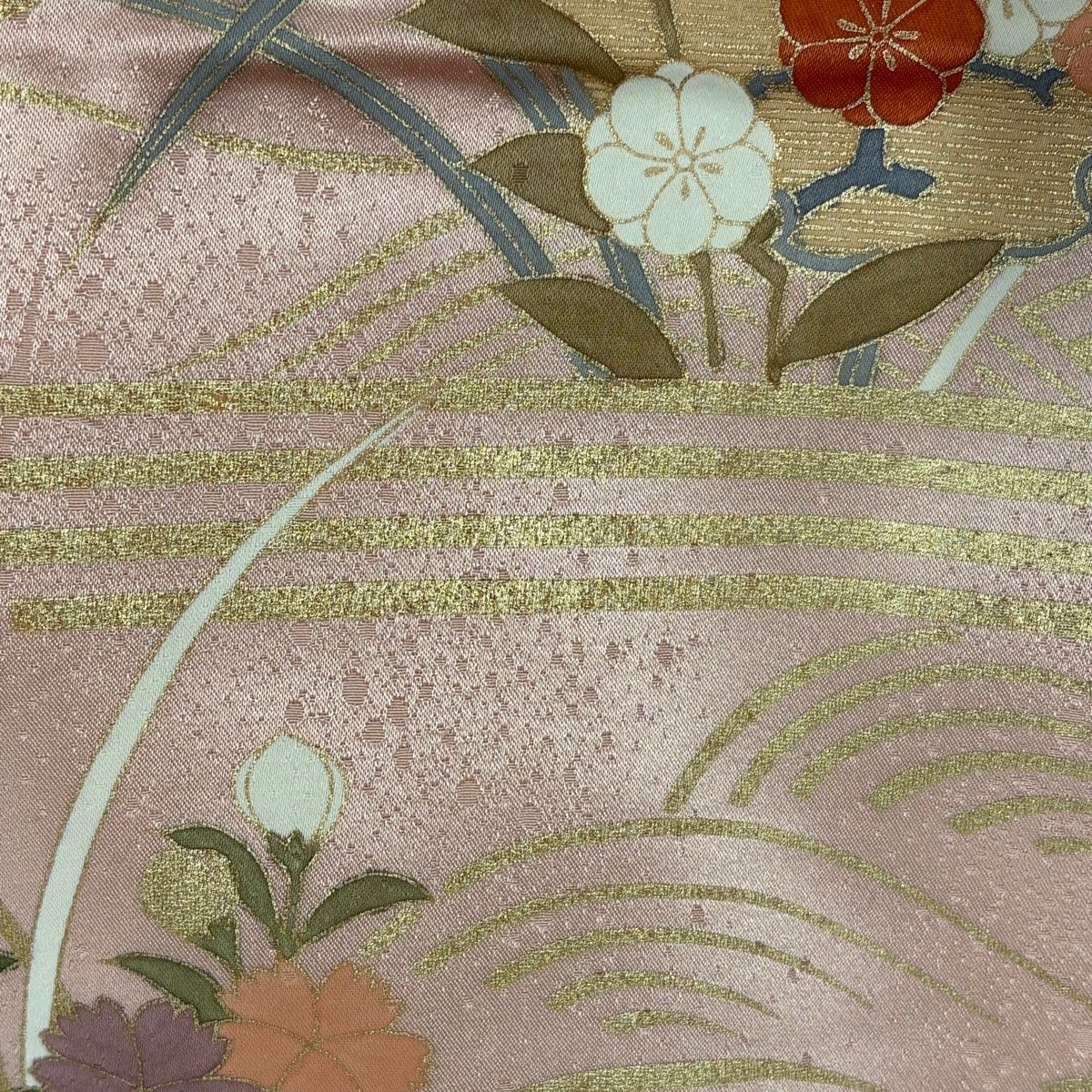 訪問着 身丈162.5cm 裄丈64cm M 袷 雪輪 草花 刺繍 金彩 薄ピンク 正絹 秀品 【中古】