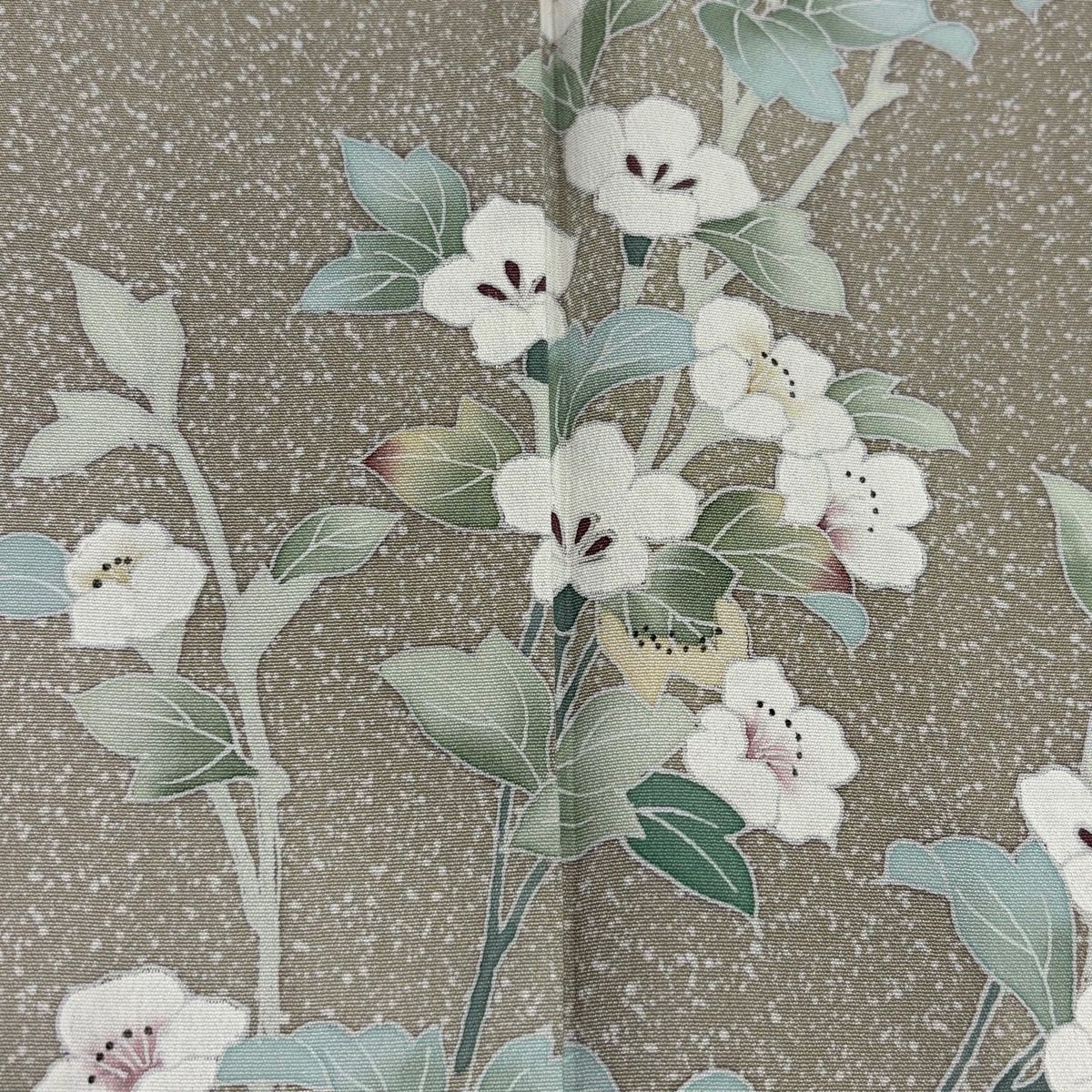 【美品】 付下げ 身丈159cm 裄丈62.5cm S 袷 枝花 ぼかし 灰緑 正絹 秀品 【中古】