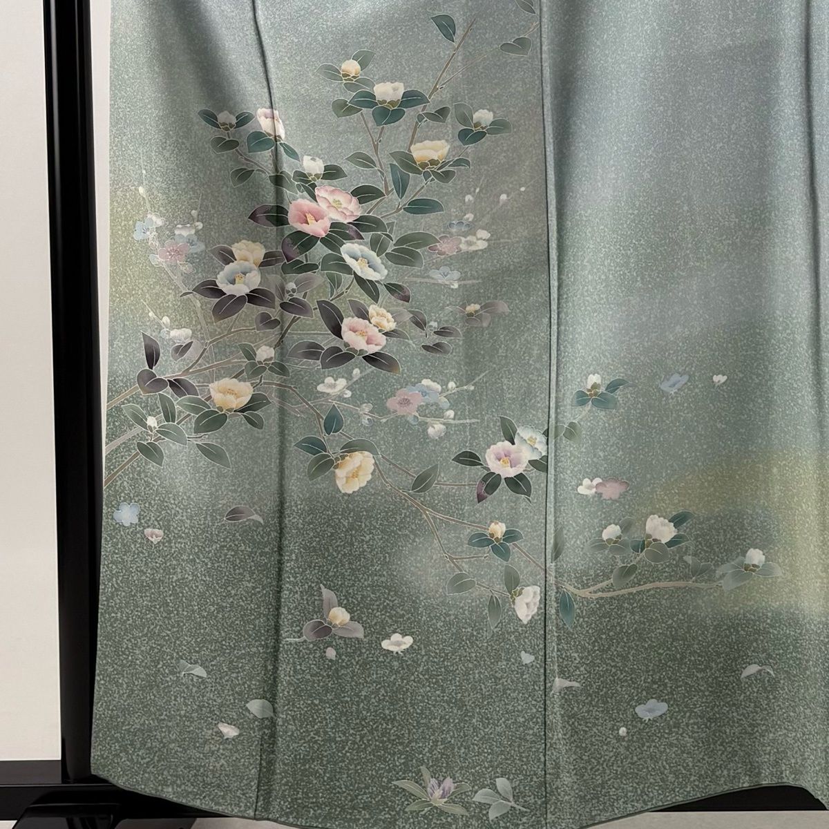 訪問着 身丈159.5cm 裄丈66cm M 袷 椿 枝梅 ぼかし 水色 正絹 秀品 【中古】 訪問着 身丈159.5cm 裄丈66cm M 袷 椿 枝梅 ぼかし 水色 正絹 秀品 【中古】