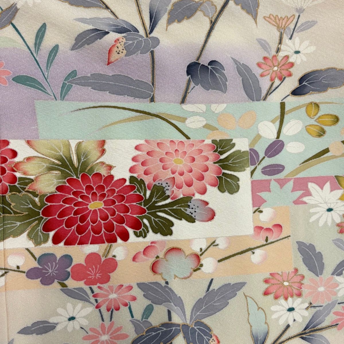 訪問着 身丈152.5cm 裄丈62cm S 袷 落款 菊 梅 金彩 ぼかし ベージュ 正絹 秀品 【中古】 訪問着 身丈152.5cm 裄丈62cm S 袷 落款 菊 梅 金彩 ぼかし ベージュ 正絹 秀品 【中古】