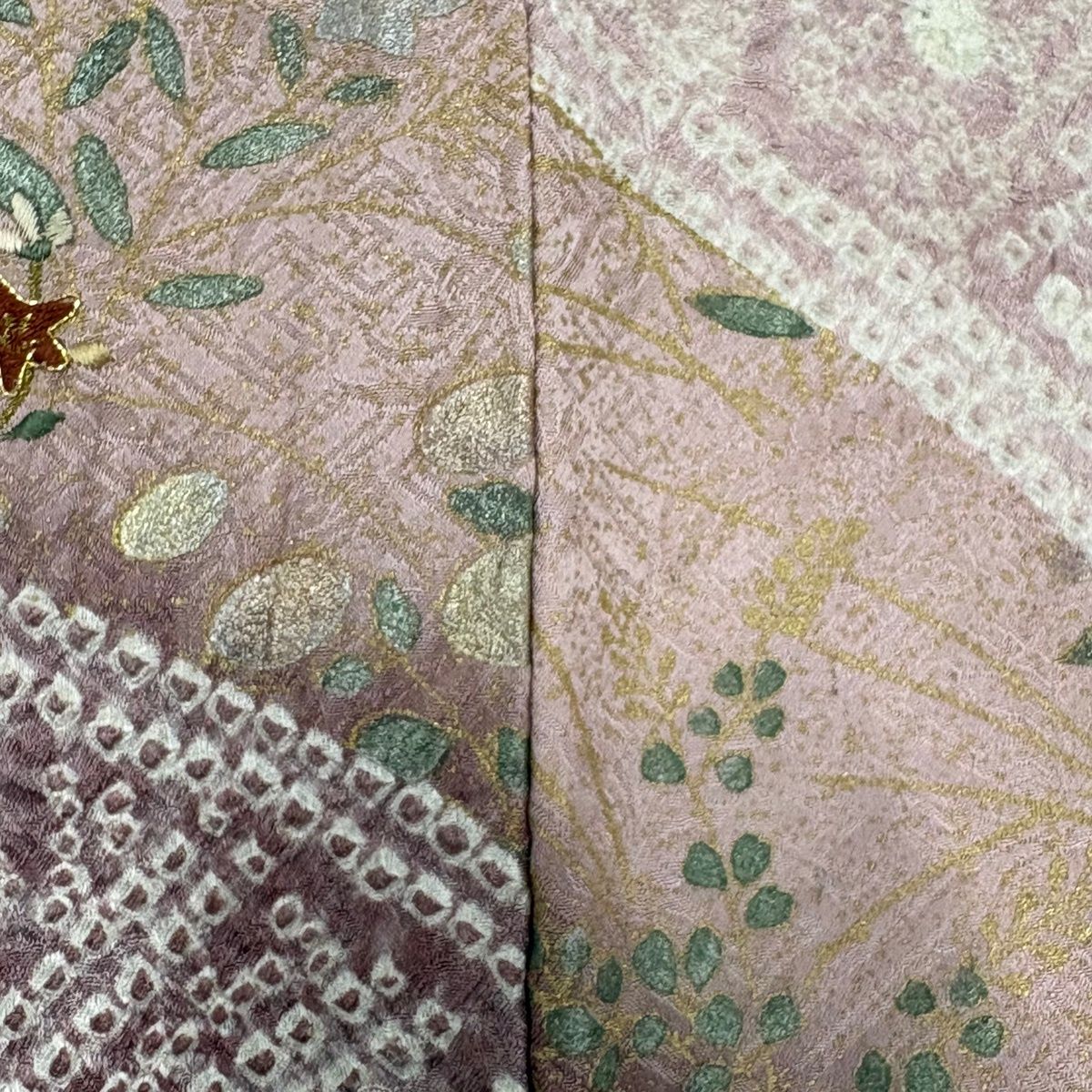 訪問着 身丈153.5cm 裄丈65cm M 袷 やまと 菊 竹 総絞り 刺繍 薄ピンク 正絹 秀品 【中古】