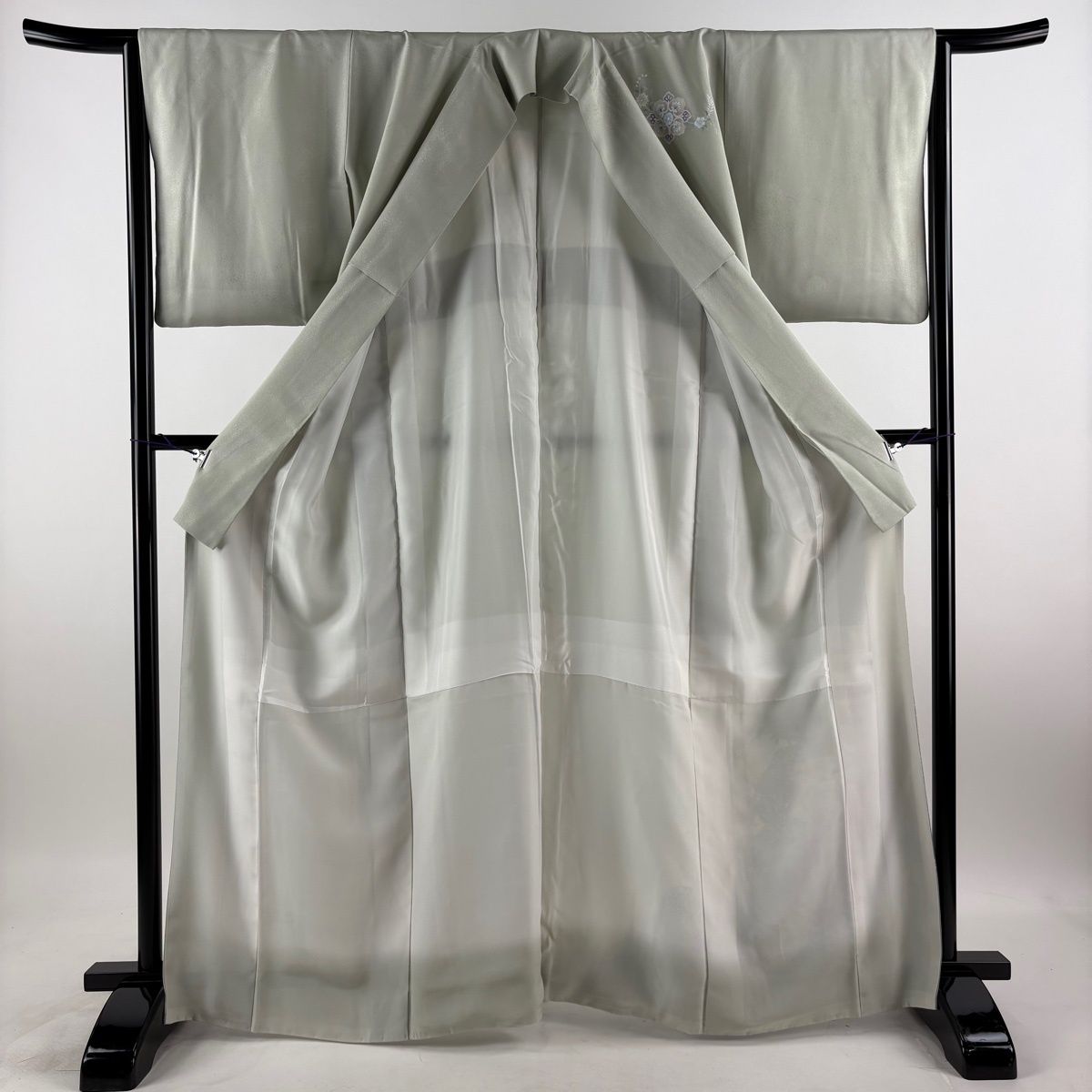 【美品】 付下げ 身丈164cm 裄丈65cm M 袷 落款 華文 草花 螺鈿 金銀彩 薄緑 正絹 秀品 【中古】