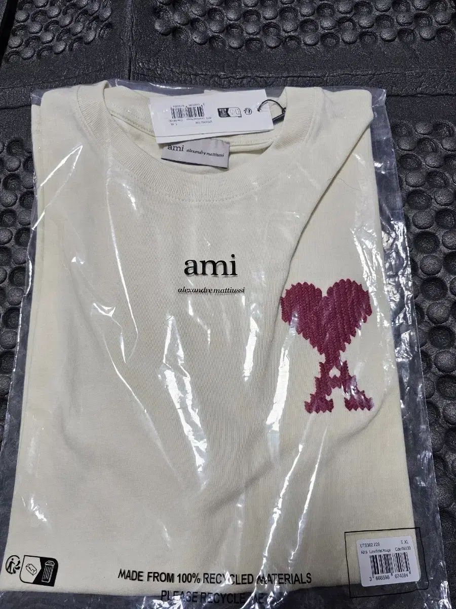 アミ 半袖T アイボリーxl