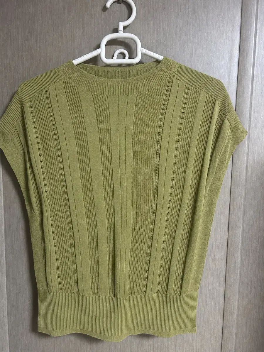SYSTEM ニート 半袖Tシャツ