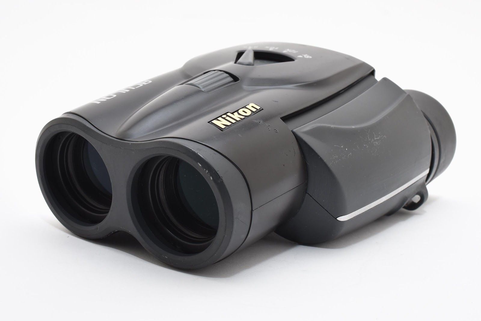 ★美品★ ニコン Nikon ACULON T11 8-24X25 ブラック 光学機器 ★ #8586