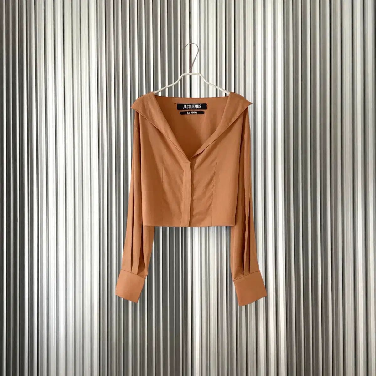 JACQUEMUS リネンブラウス
