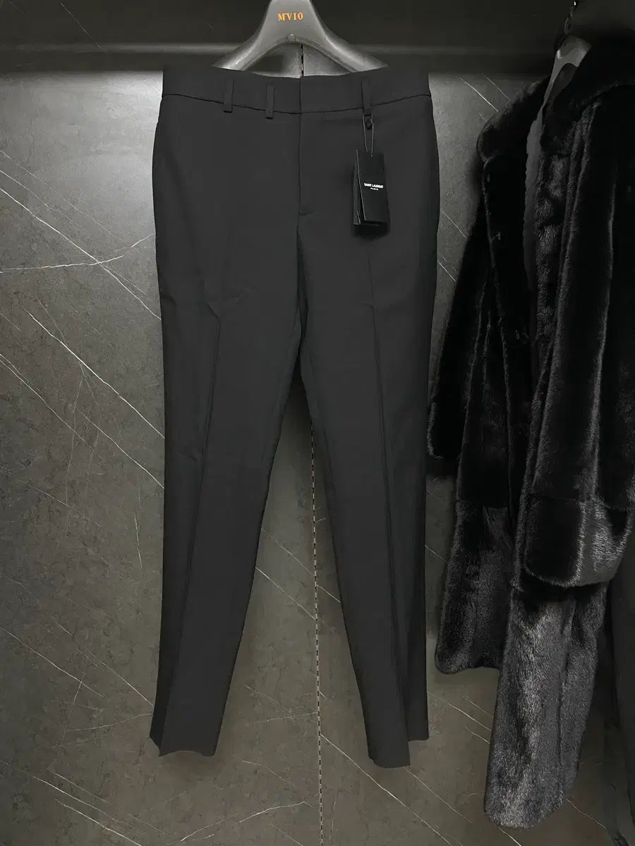 Saint Laurent サンローラン ブラック スラックス 48サイズ 出品