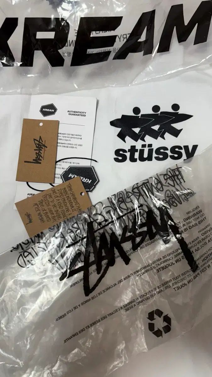 STUSSY ステューシー 半袖Tシャツ s