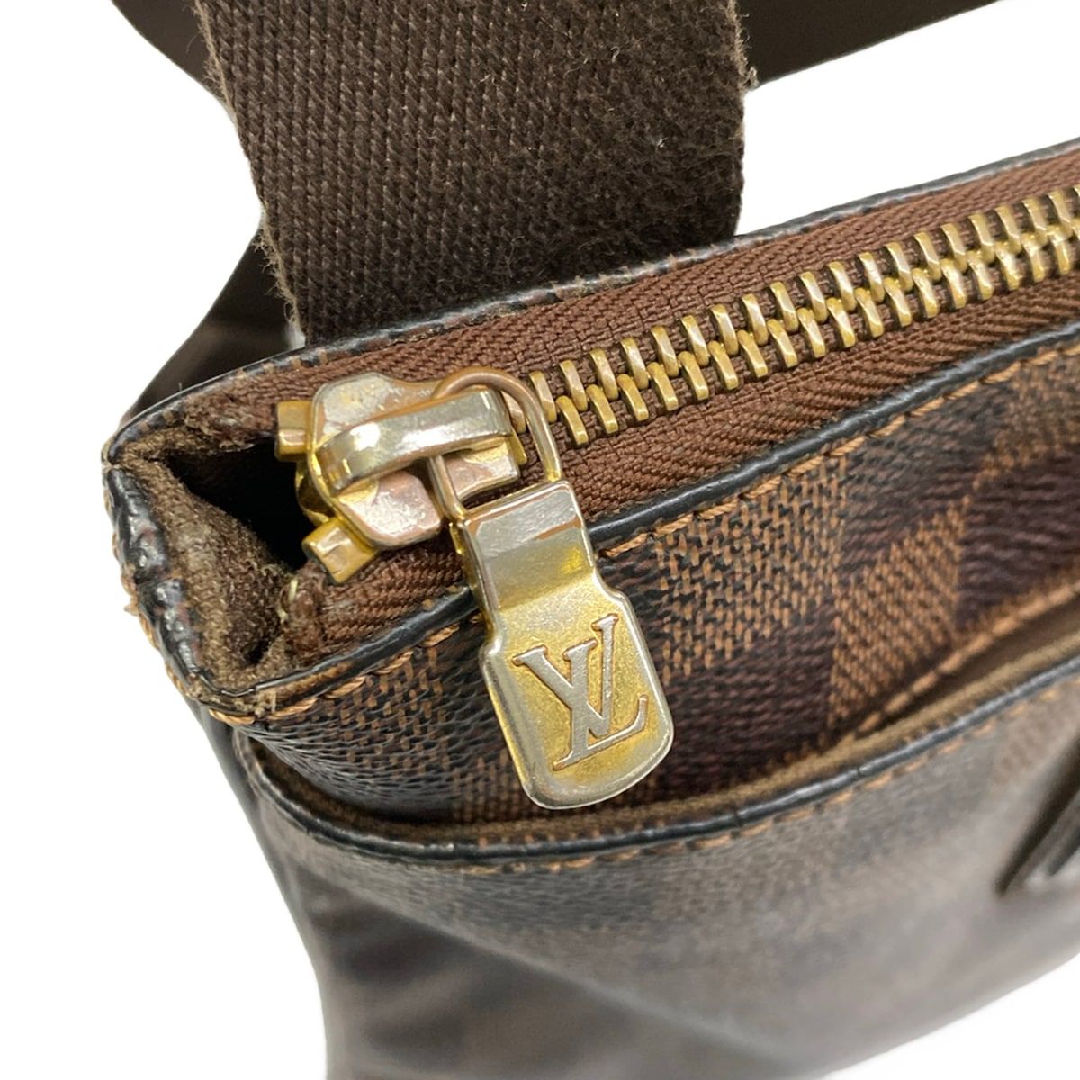 LOUIS VUITTON(ルイヴィトン) ショルダーバッグ ダミエ ポシェット 