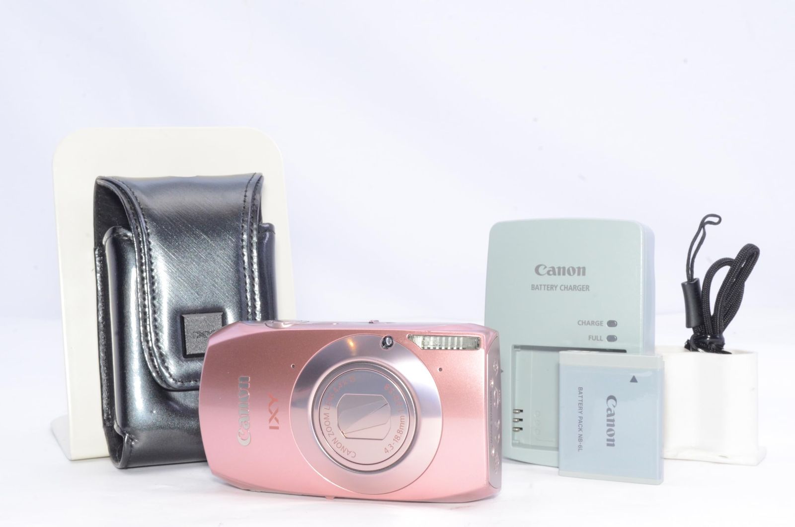 Canon デジタルカメラ IXY32ピンク IXY32S(PK) 1210万画素 光学4.4倍ズーム 3.2型ワイドタッチパネル フルHD動画