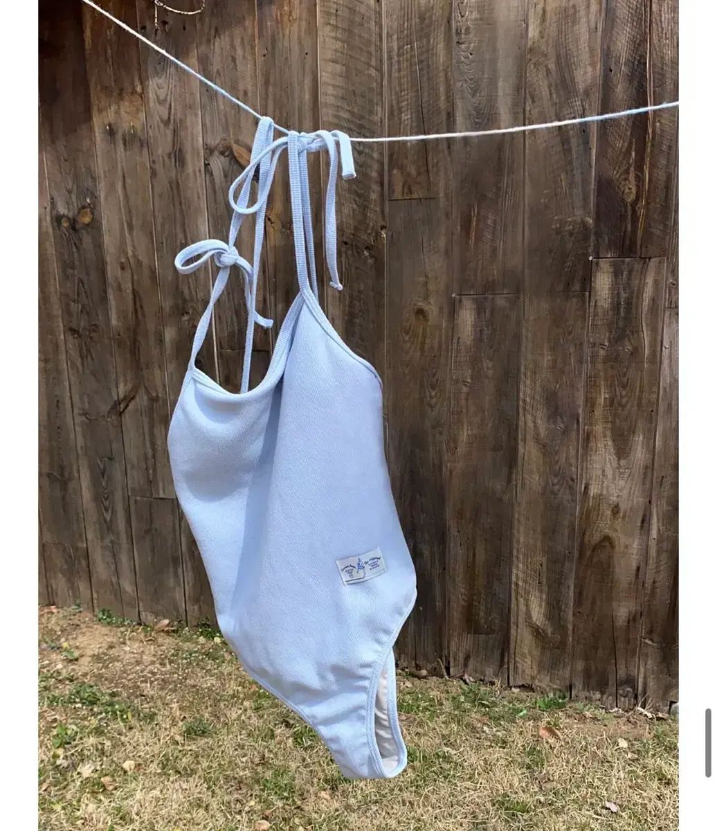 シヌーン Smooth Monokini (Ice Blue) 水着