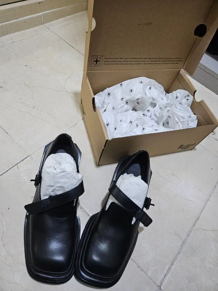DR. MARTENS ドクターマーチン メイ ボール 5サイズ >4サイズ / 出品