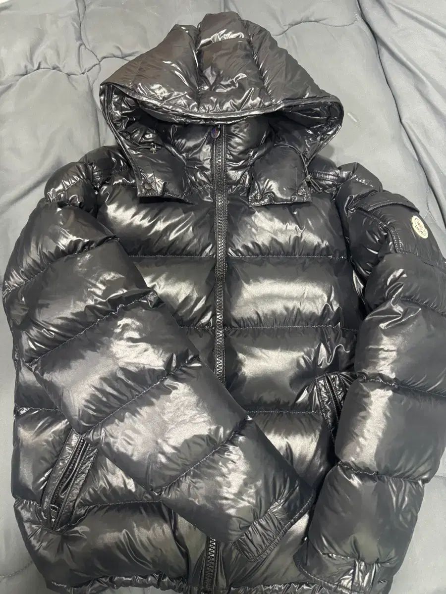 23FW MONCLER モンクレール マヤ サイズ4 出品