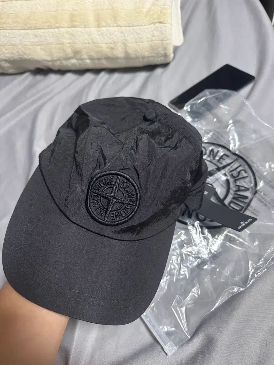 STONE ISLAND ストーンアイランド ベースボールキャップ ブラック