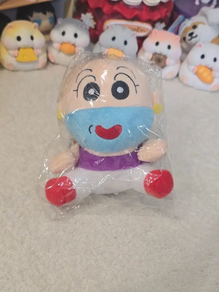 メルカリ市限定価格‼️劇場版　クレヨンしんちゃん　13作品　まとめ売り クレヨンしんちゃん 劇場版 3IN1 (まとめ売り 正規品) - メルカリ