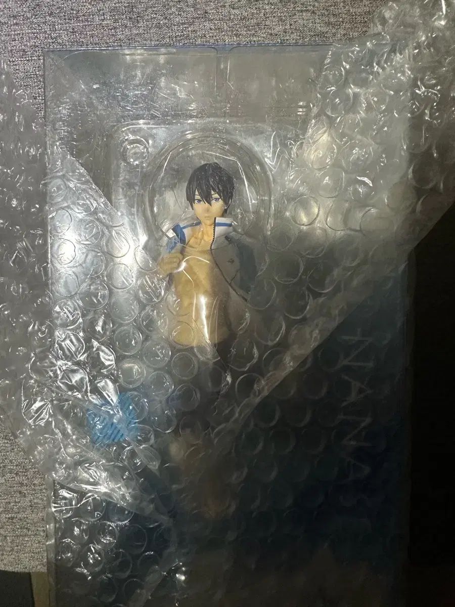 未開封) アルター Free! 七瀬遙 1/8スケール フィギュア