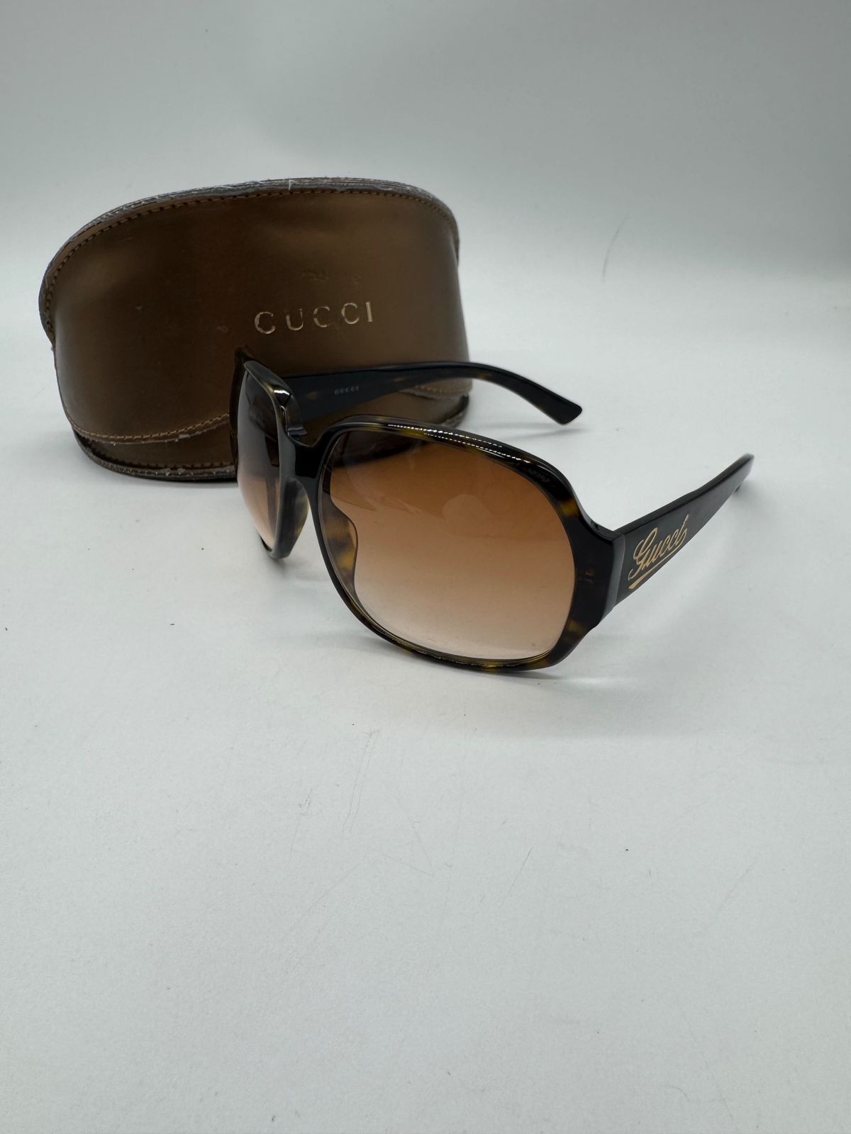 【良品】Gucci グッチ ロゴ サングラス P3313