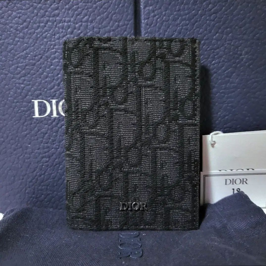 新モデル/ほぼ新品 Dior オブリーク オーガナイザー カードウォレット