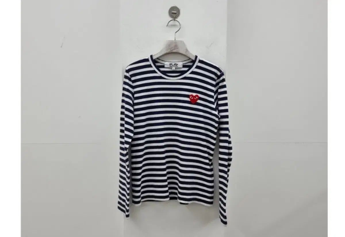 COMME des GARCONS コム・デ・ギャルソン