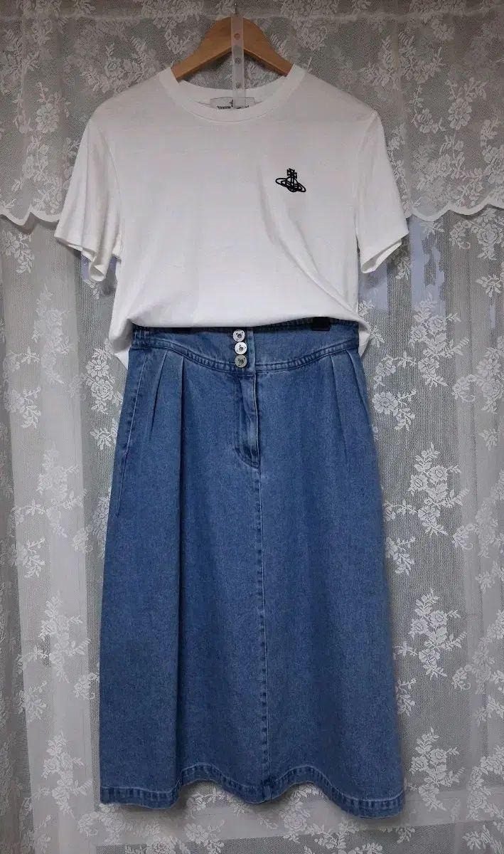 VIVIENNE WESTWOOD ミディ デニムスカート