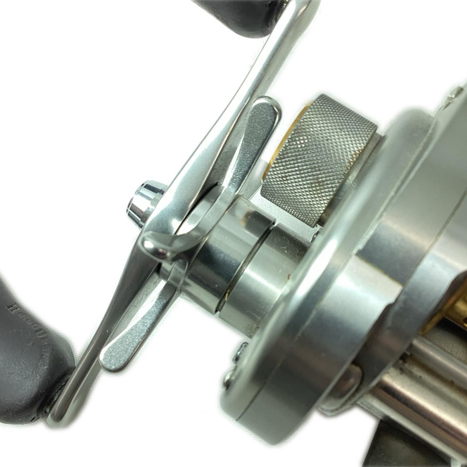 SHIMANO シマノ ベイトリール 05カルカッタコンクエスト 250DC RH46 