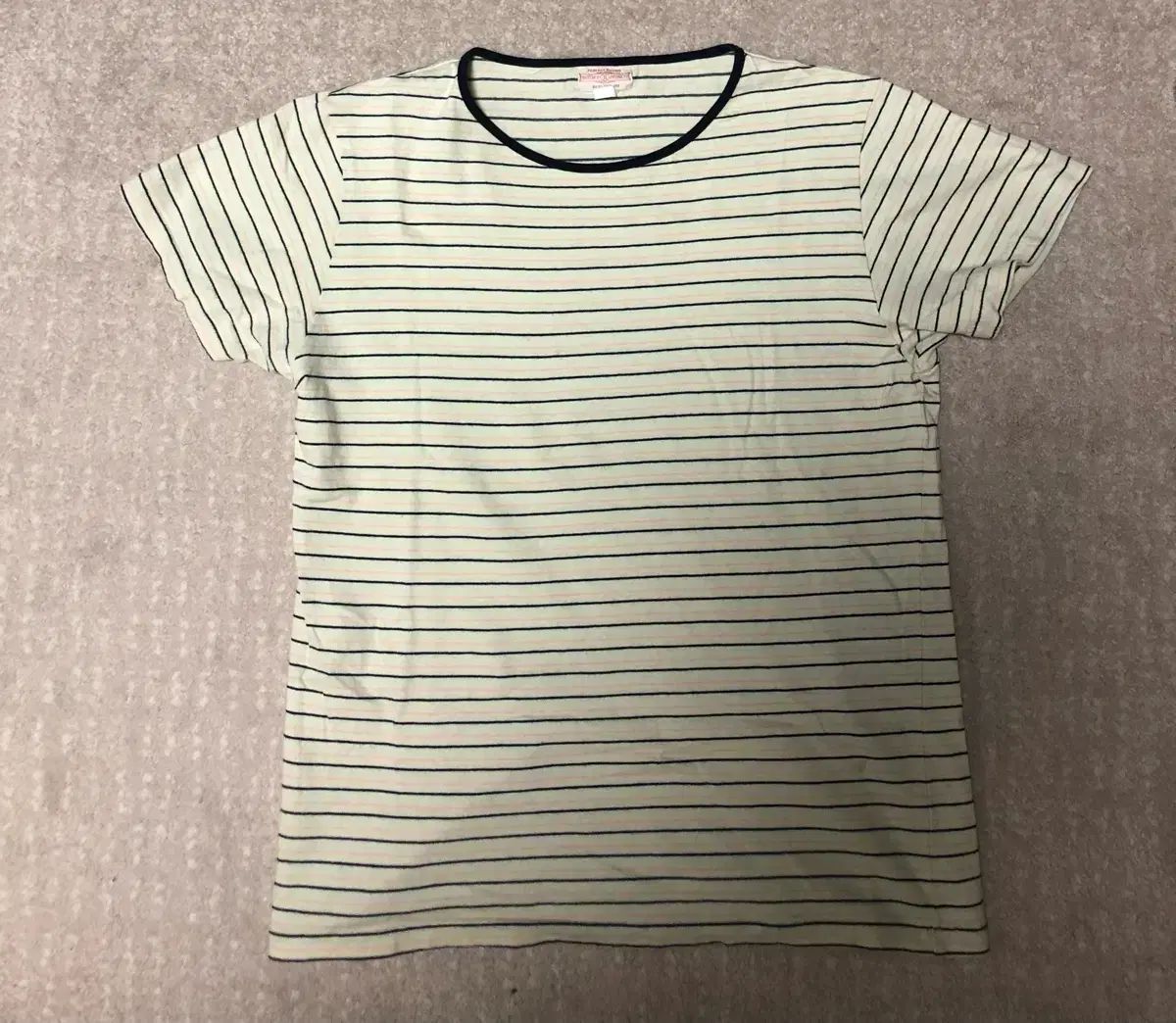 At Last&Co(アットラスト) ボーダーT