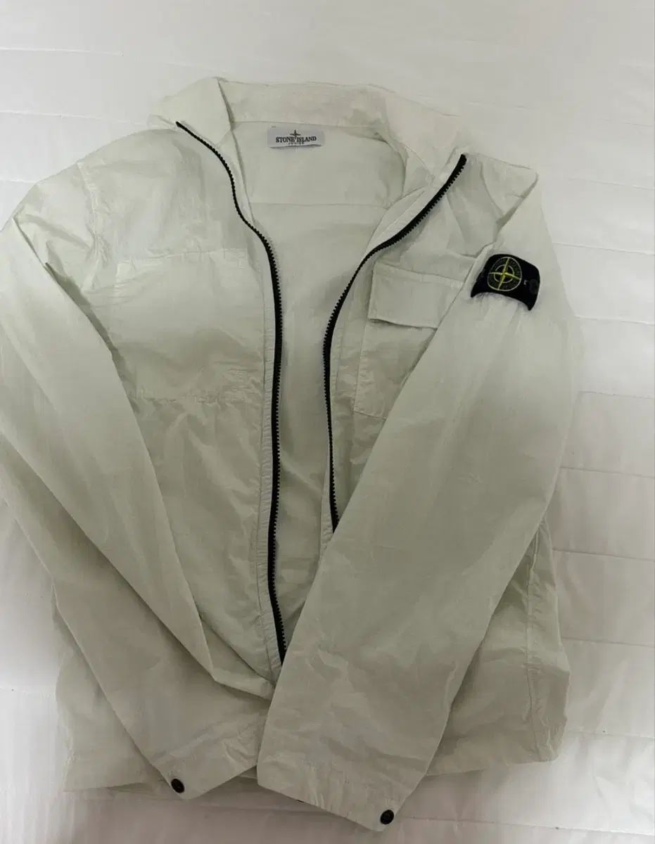 STONE ISLAND ストーンアイランド ジャケット (正規品)