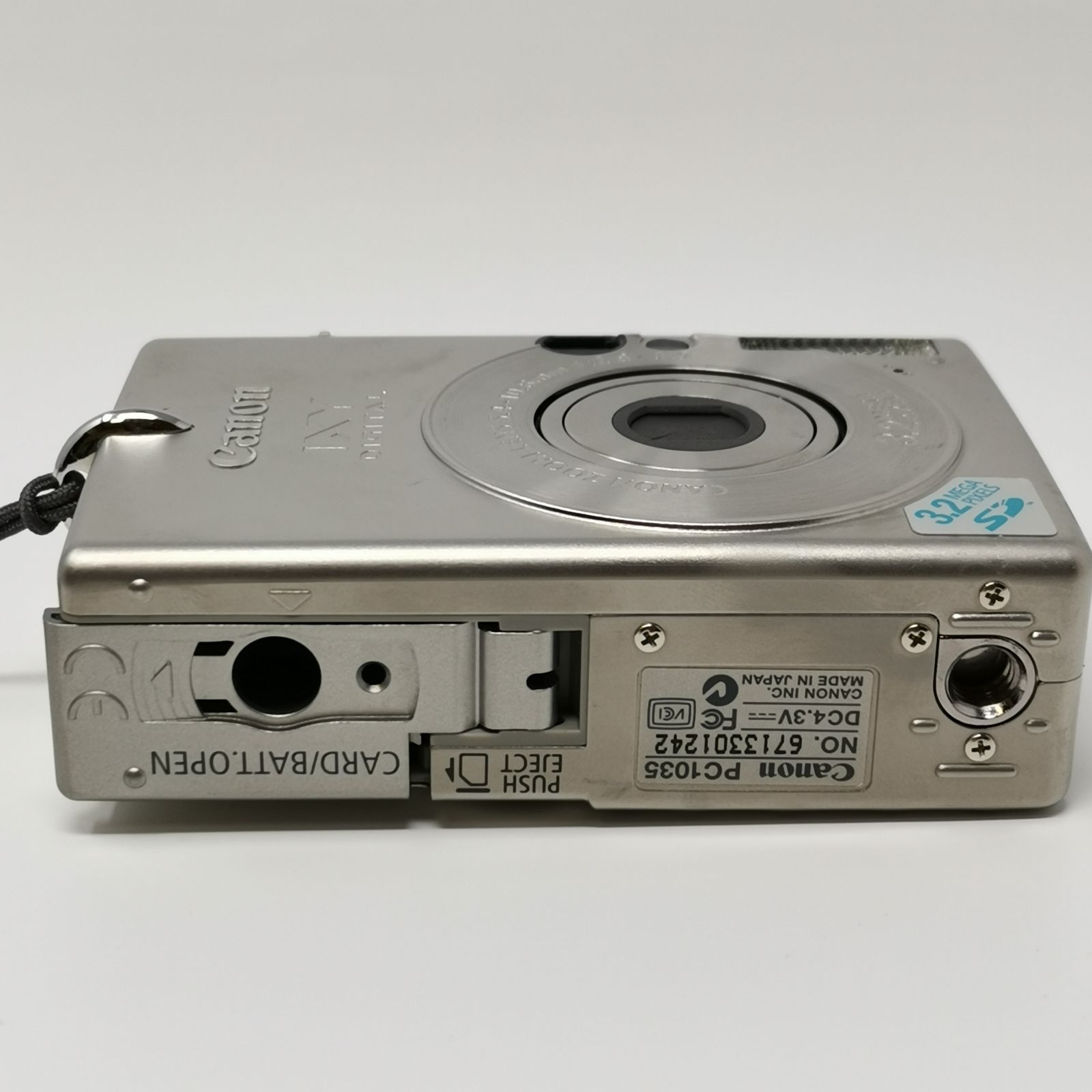 Canon IXY DIGITAL 30 PC1035 カメラ コンデジ シルバー ジャンク SD