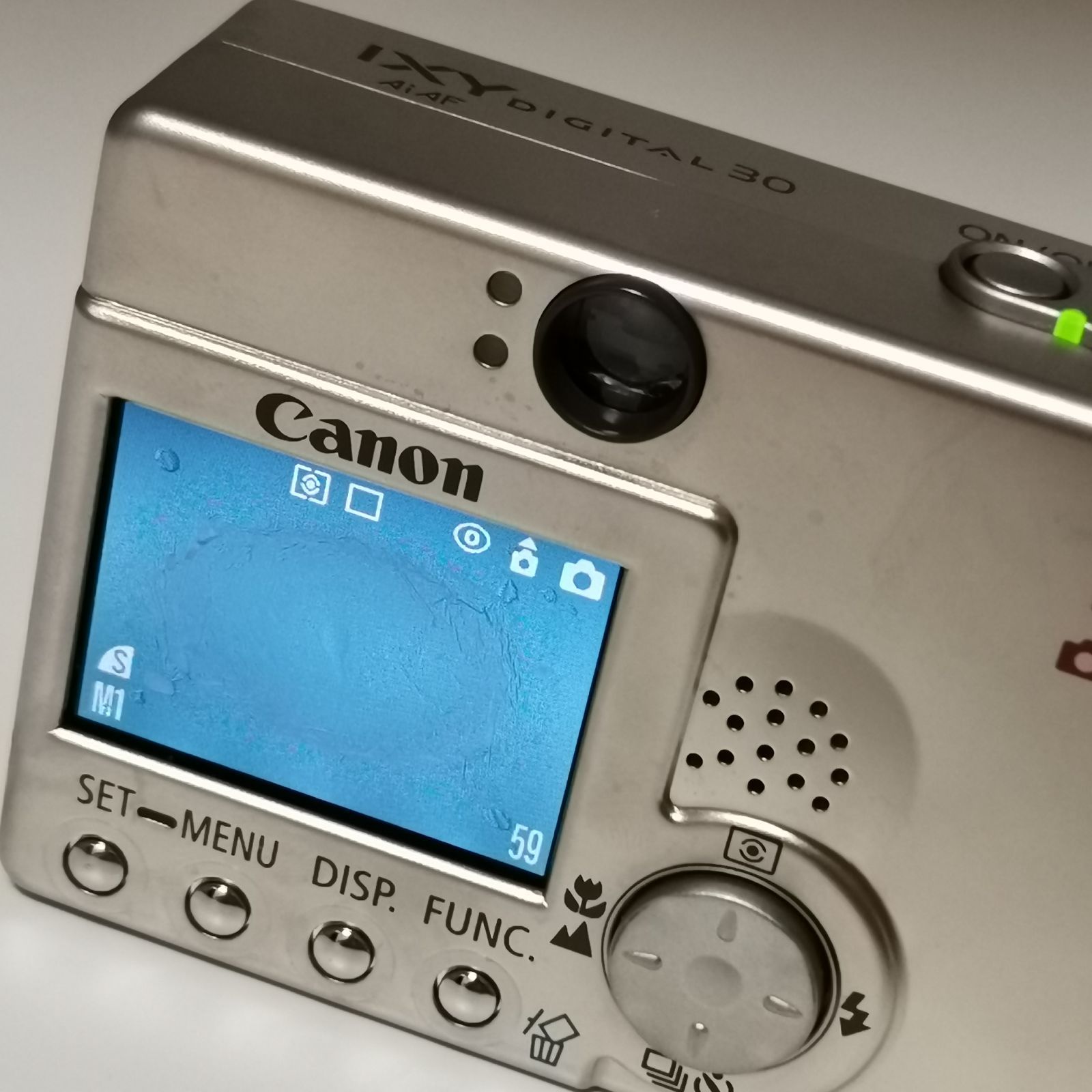 Canon IXY DIGITAL 30 PC1035 カメラ コンデジ シルバー ジャンク SD