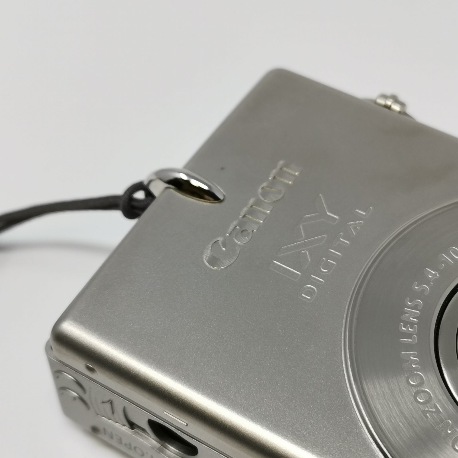 Canon IXY DIGITAL 30 PC1035 カメラ コンデジ シルバー ジャンク SD