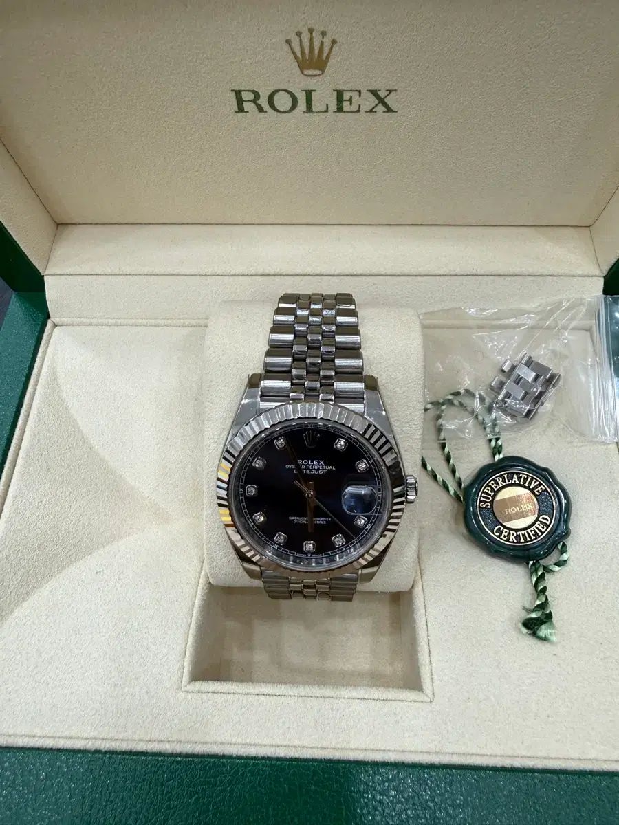 ROLEX デイトジャスト ダイヤ 41ミリ 出品