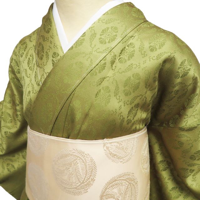 レディース 未使用品 色無地 地紋 縮緬 黄土色 菊 身丈163cm 裄丈68cm