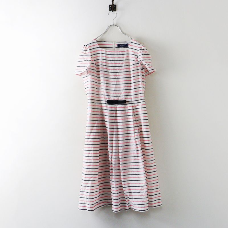 美品 定価45100円 2024SS エムズグレイシー M'S GRACY 配色ボーダーワンピース 42 ホワイト／サッカー素材 リボン 【2400015004624】