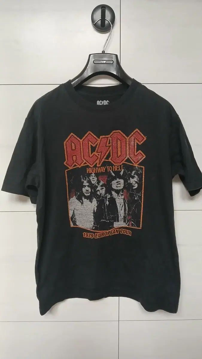 AC/DC ハイウェイ トゥ ヘル 1979 ヨーロッパ ツアー 半袖 Tシャツ