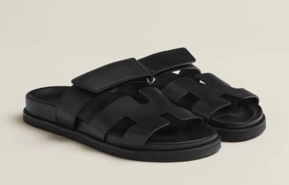 Hermes シプレ カーフスキン ブラック