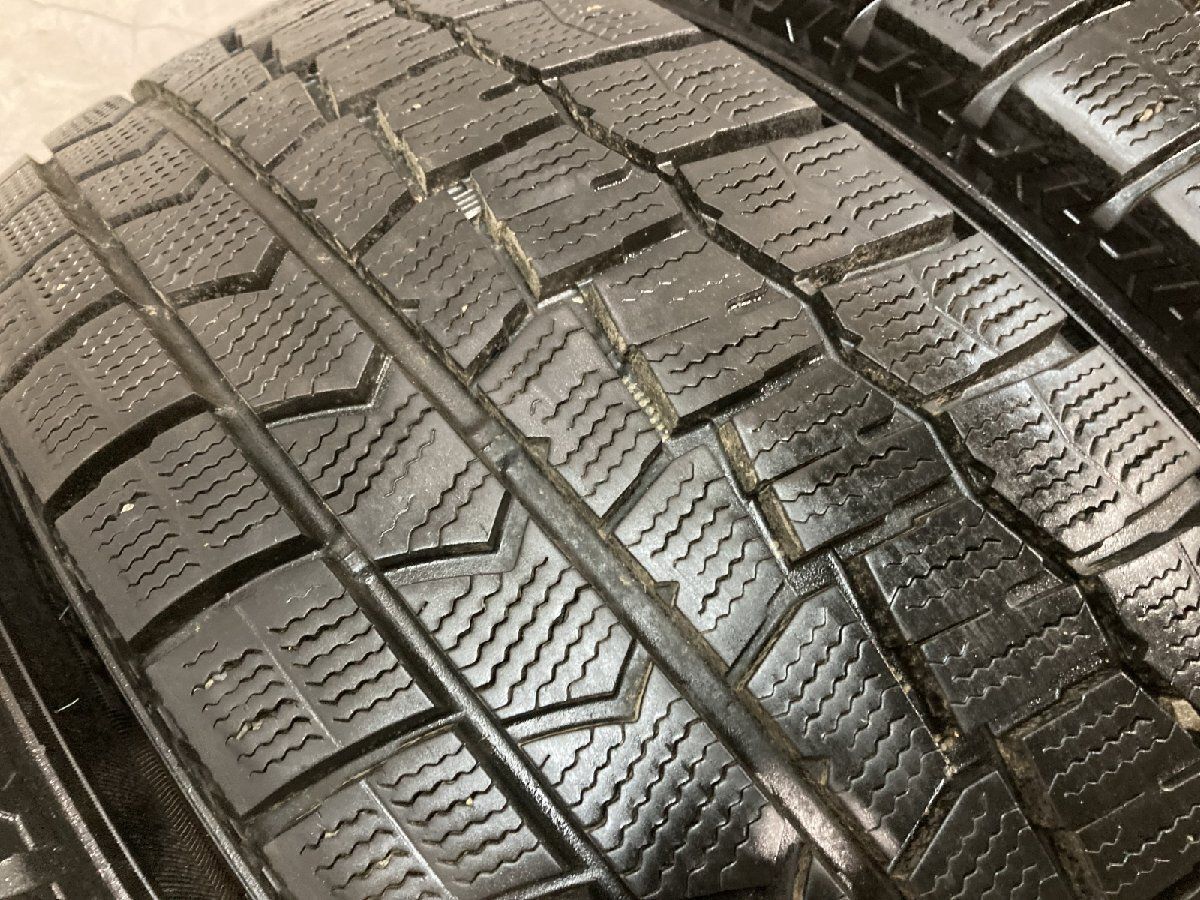 DUNLOP WINTER MAXX WM02 215/65R16 16インチ スタッドレス 4本 22年製 バリ溝 アルファード ヴェルファイア エルグランド等　(KTP099)
