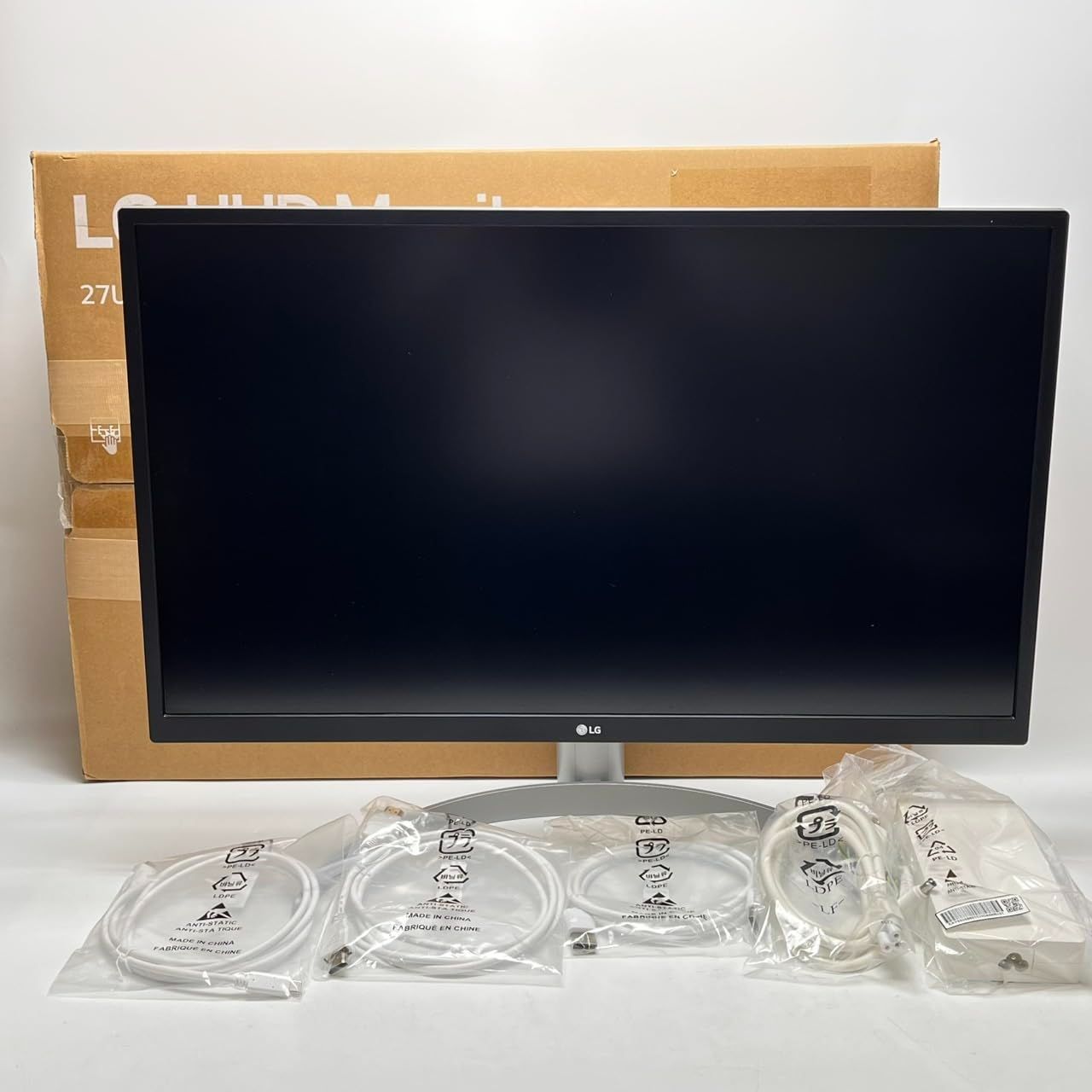LG モニター ディスプレイ 27UP550N-W 27インチ　No3090