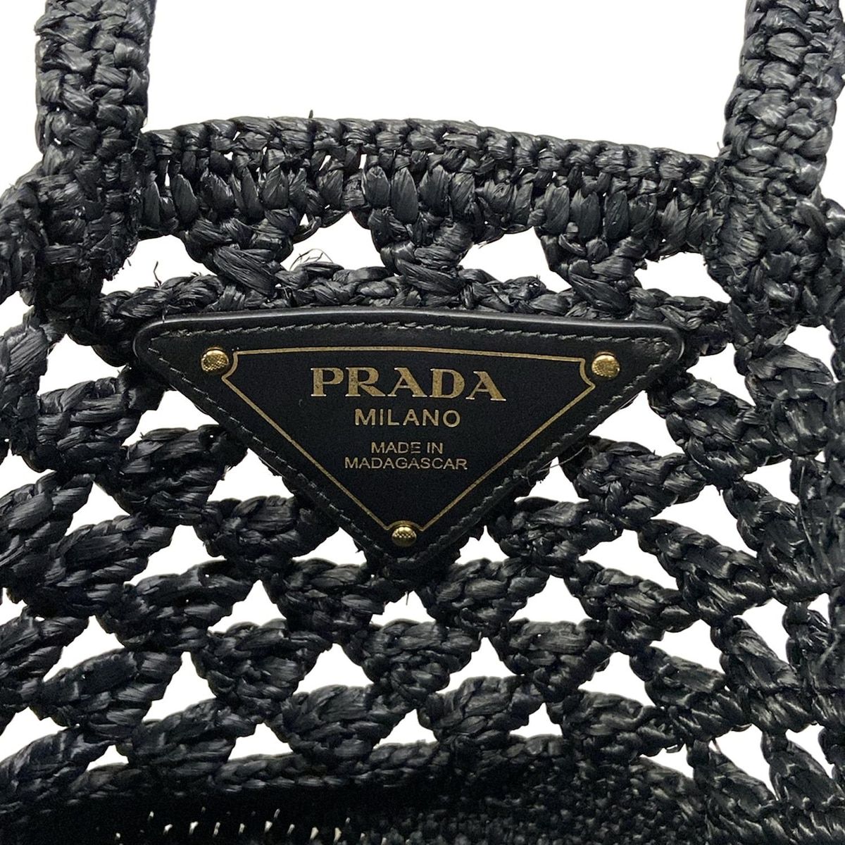 PRADA(プラダ) トートバッグ美品 クロシェ 黒 編み込み/ミニバッグ 