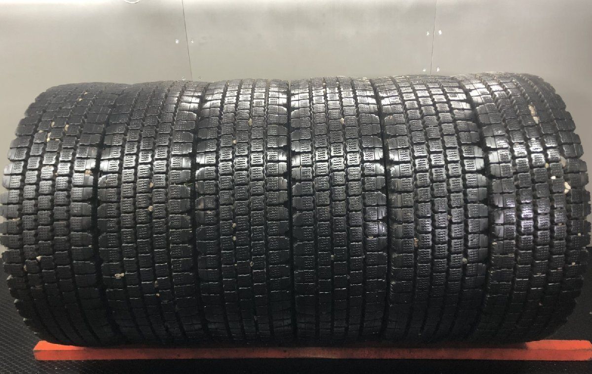 札幌発 引取OK BS W910 265/70R19.5 140/138J 19.5インチ トラックタイヤ スタッドレス 6本 23年製 バリ溝 大型トラック　(STT259)