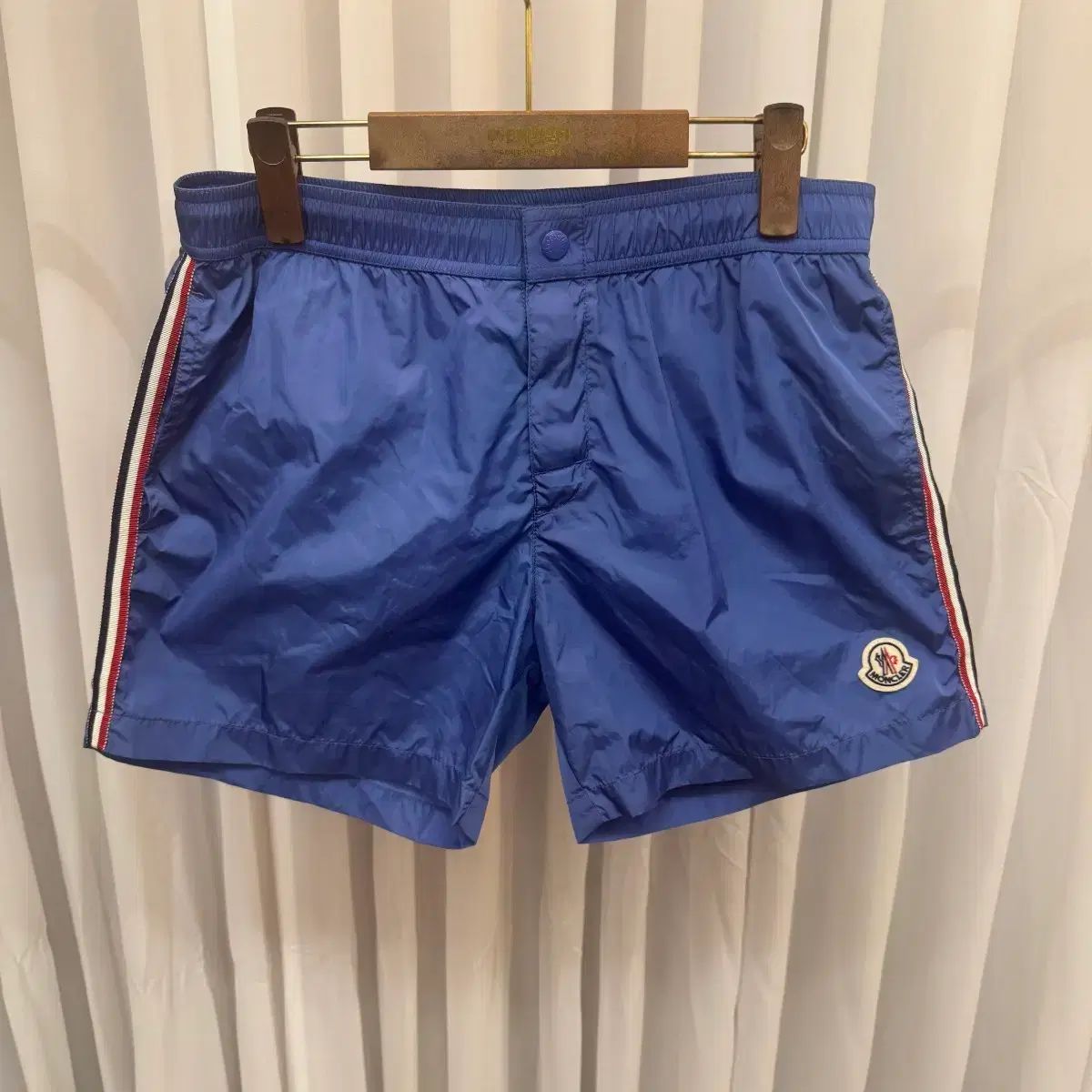 (M 正規品) モンクレール スイムパンツ ブルー