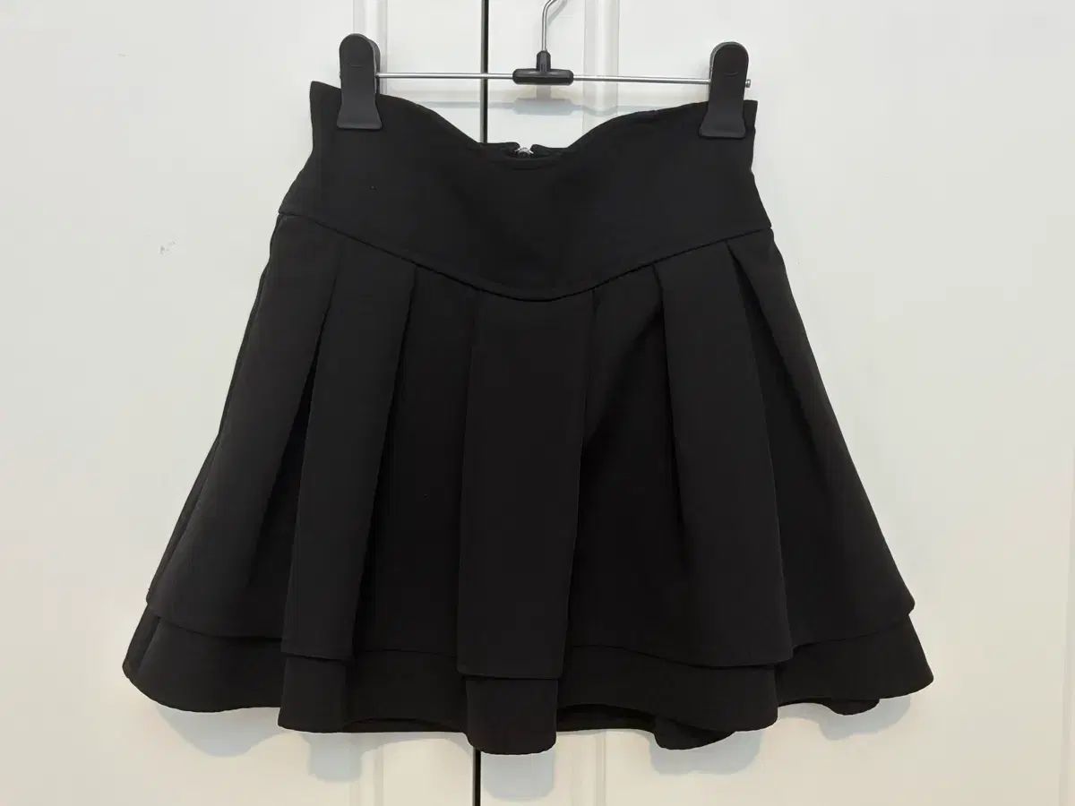 ミシェルマカロン ミ覚スカート xs ブラック