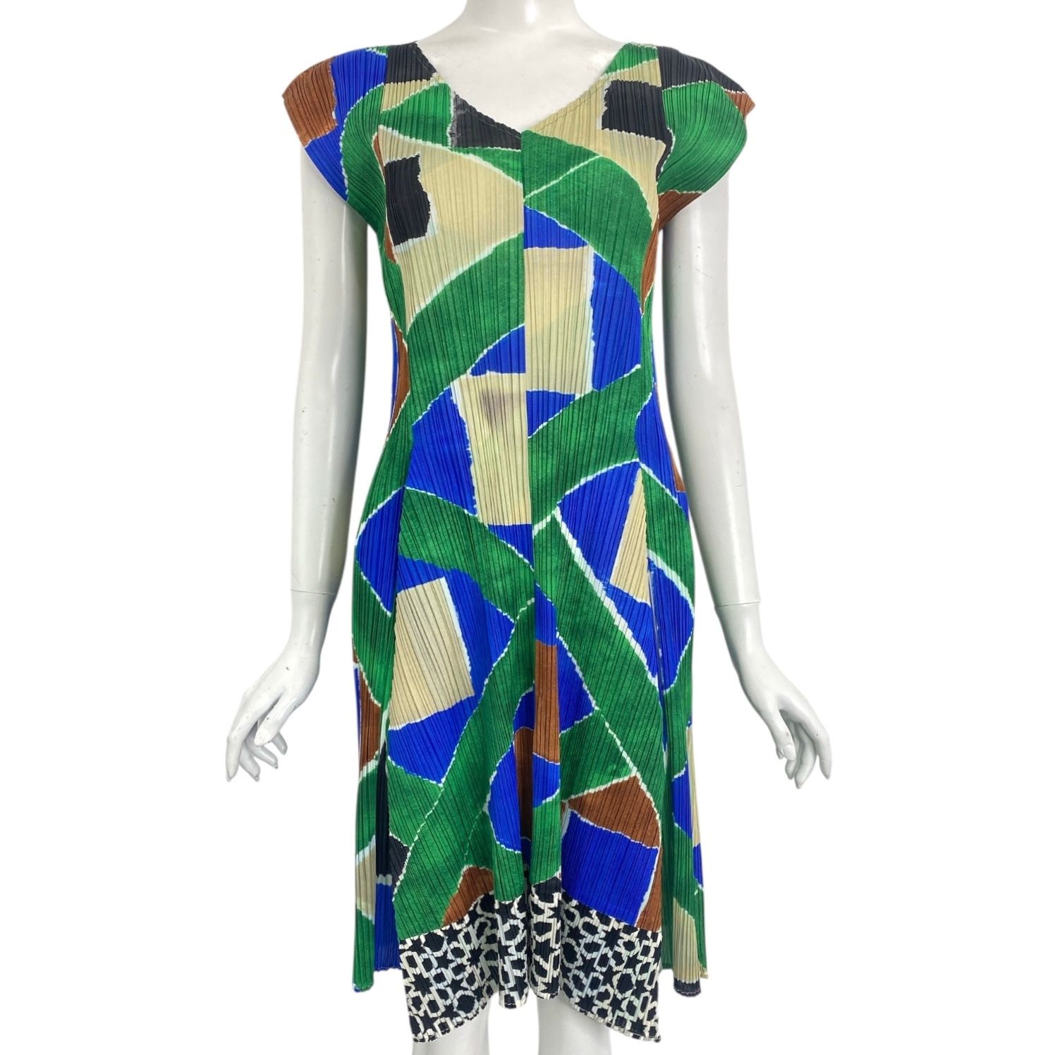 新品同様 ISSEY MIYAKE イッセイミヤケ PLEATS PLEASE プリーツプリーズ ワンピース 幾何学 マルチカラー サイズ4
