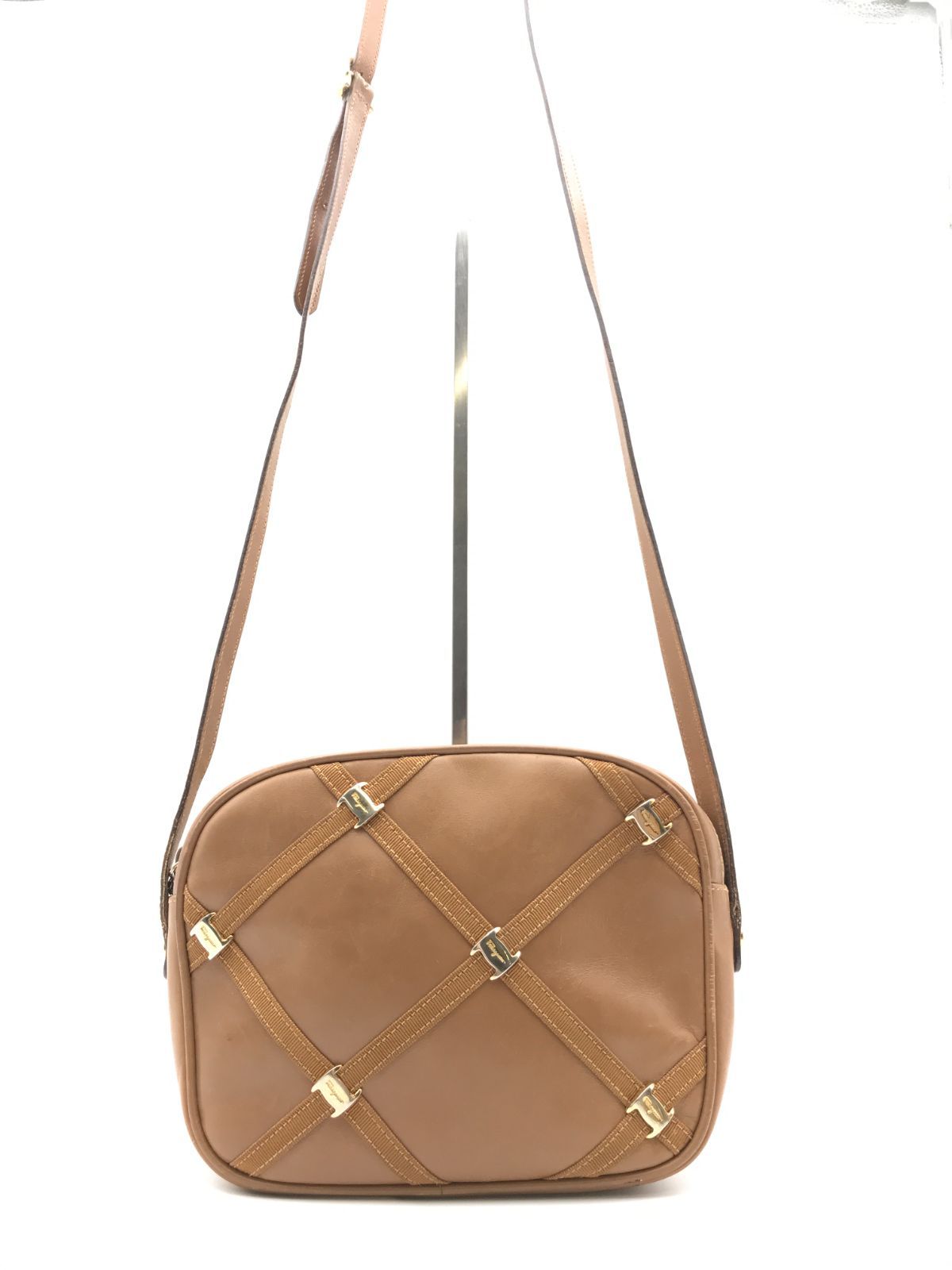 希少 フェラガモ ヴィンテージ 2wayショルダーバッグ ファー×レザー 茶 希少 Salvatore Ferragamo フェラガモ ショルダーバッグ ヴァラ