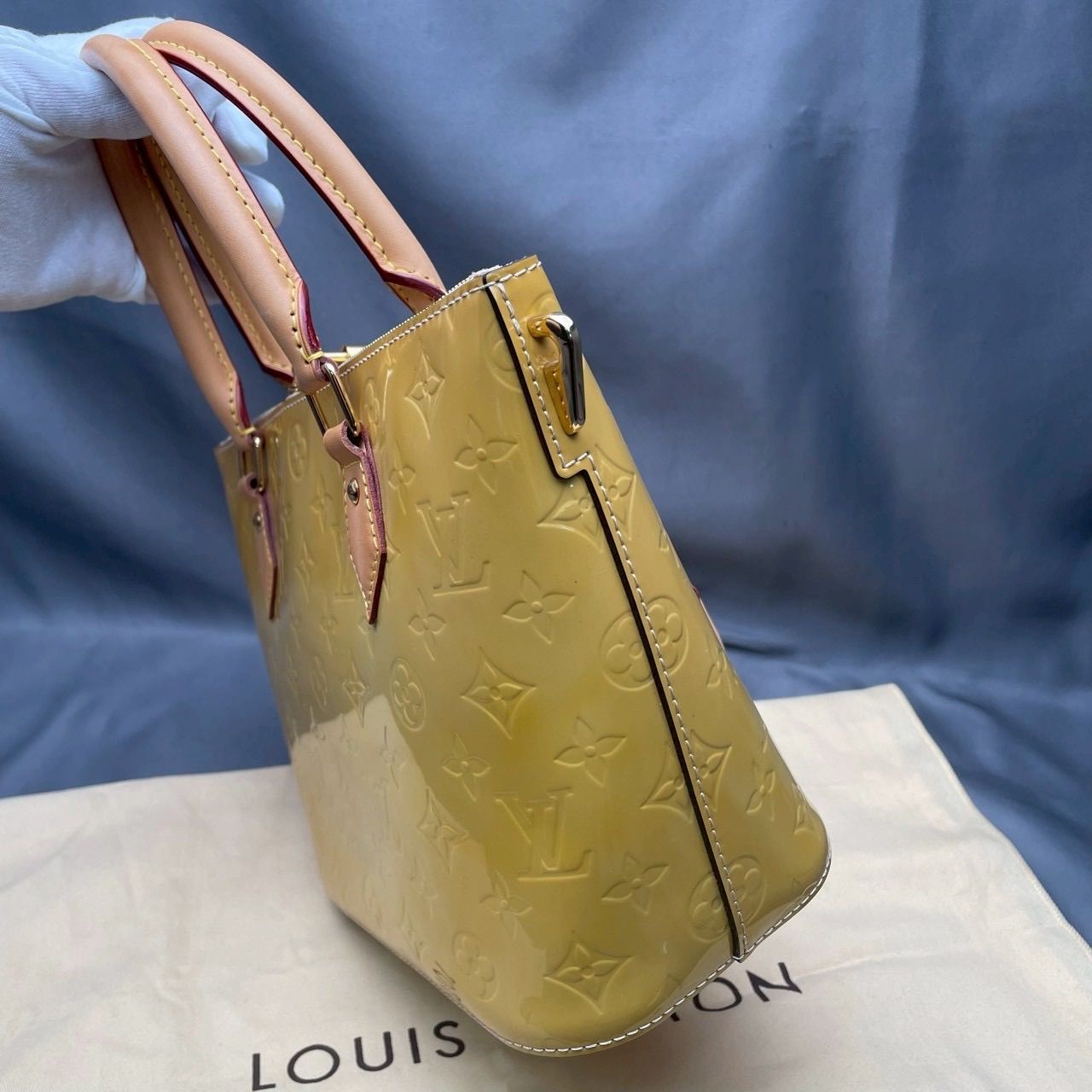 m348 ルイヴィトン LOUIS VUITTON モノグラム ヴェルニ モンテベロPM 