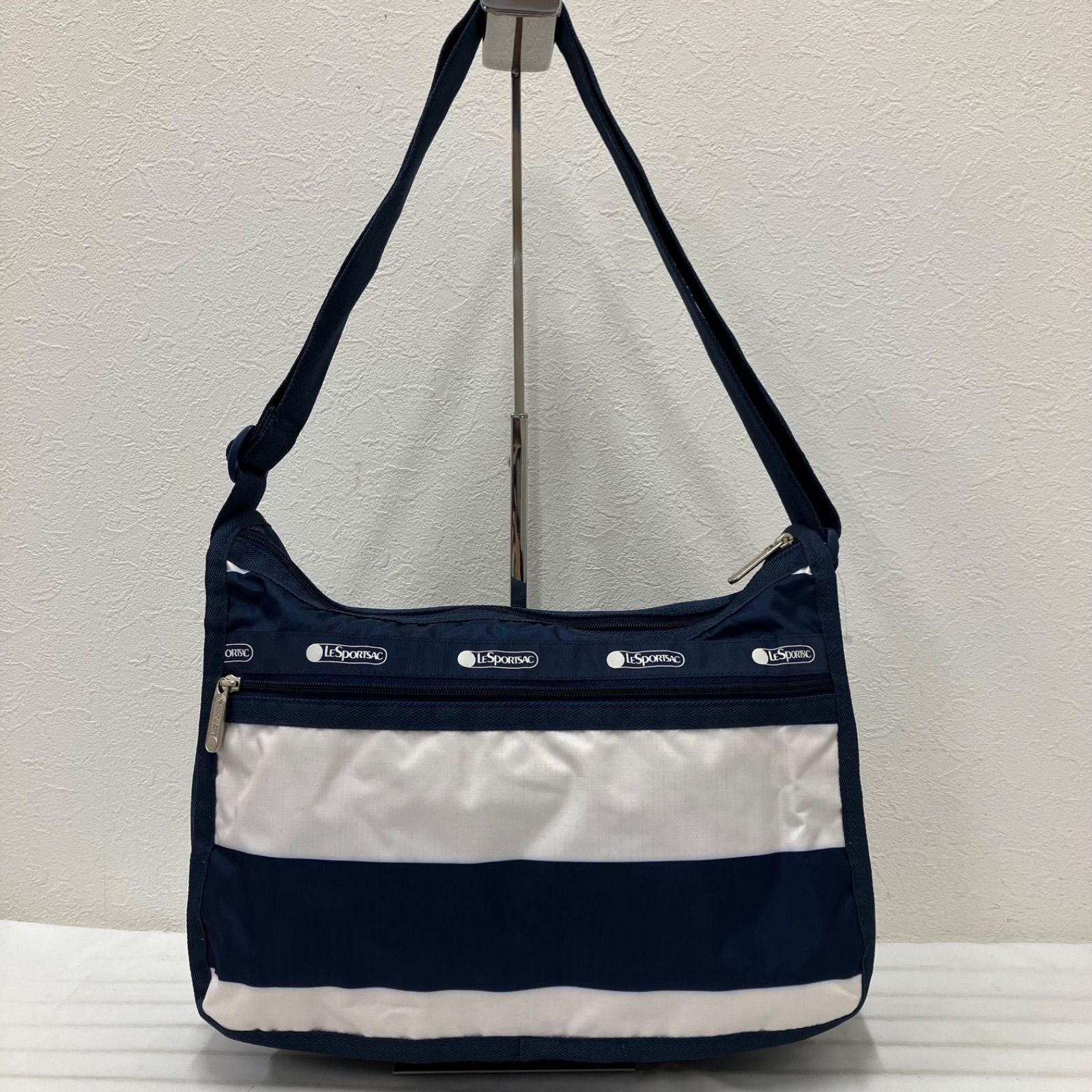 4856【良品】 LeSportsac レスポートサック ショルダーバッグ 斜めがけ 
