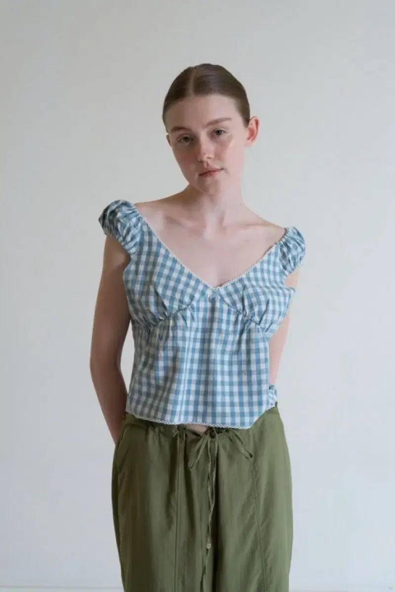 ソーディングキーブレーザー sarah blue check blouse