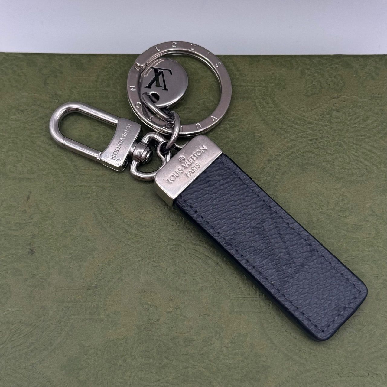 ⭐︎現行品⭐︎ルイヴィトン ポルト クレ・ネオ リバース LV クラブ